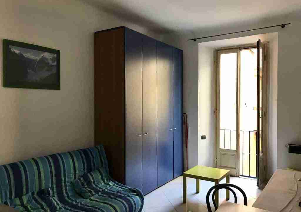 affitto-locazione-viale-monte-nero-milano-salotto-min
