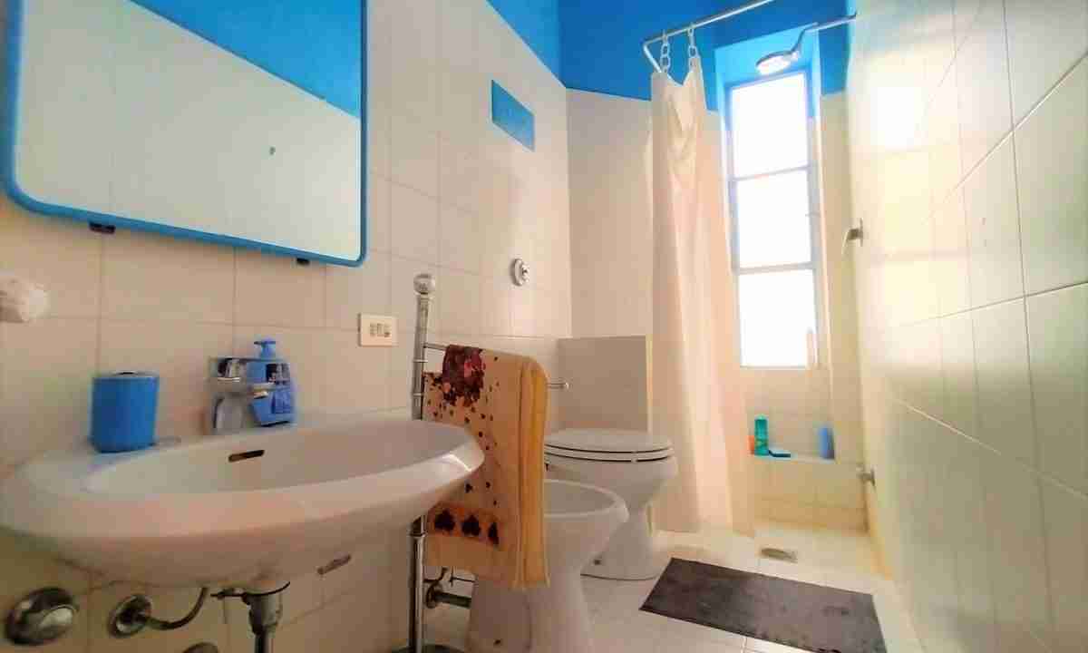 locazione-bilocale-via-pinturicchio-milano-bagno