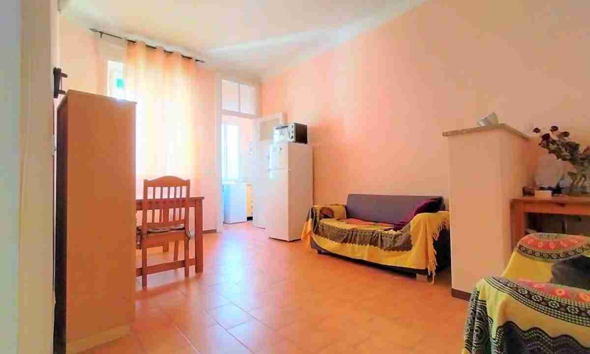 locazione-bilocale-via-pinturicchio-milano-salotto