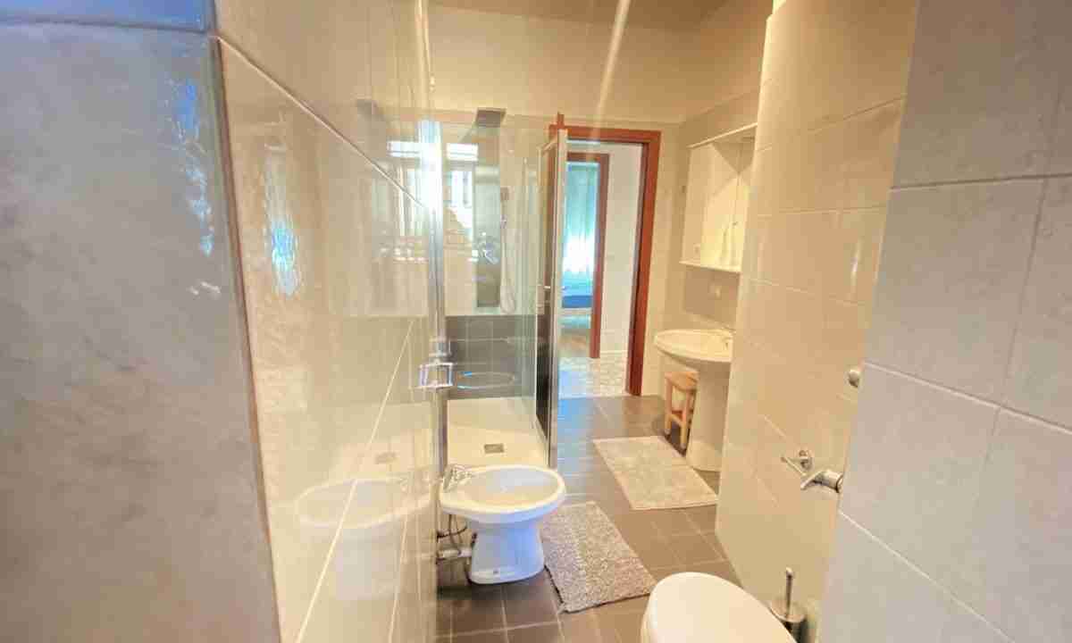 locazione-via-bassini-milano-citta-studi-ampio-bagno