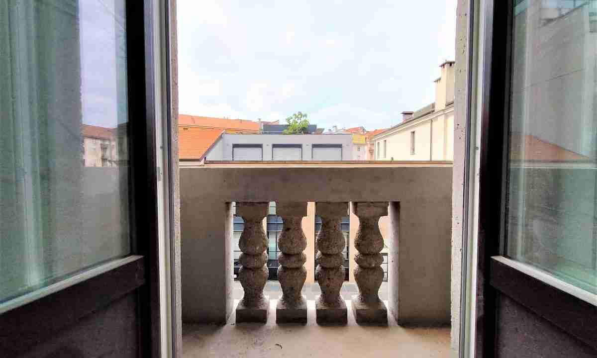 trilocale-nuovo-in-via-fucini-milano-balcone