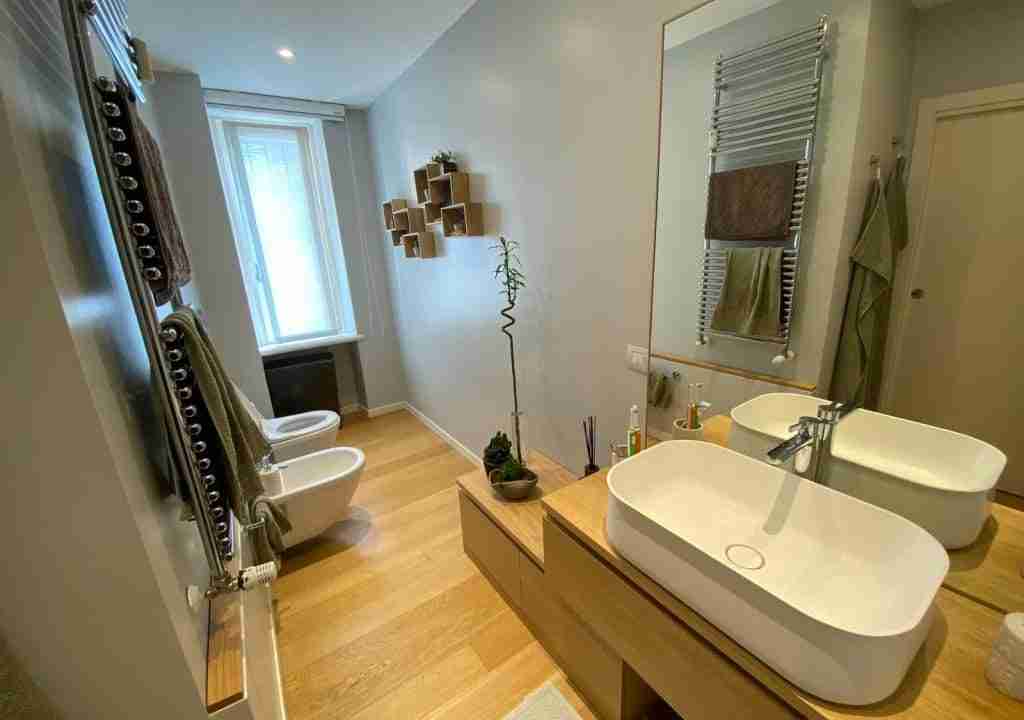 vendita-ampio-quadrilocale-zona-dateo-milano-bagno