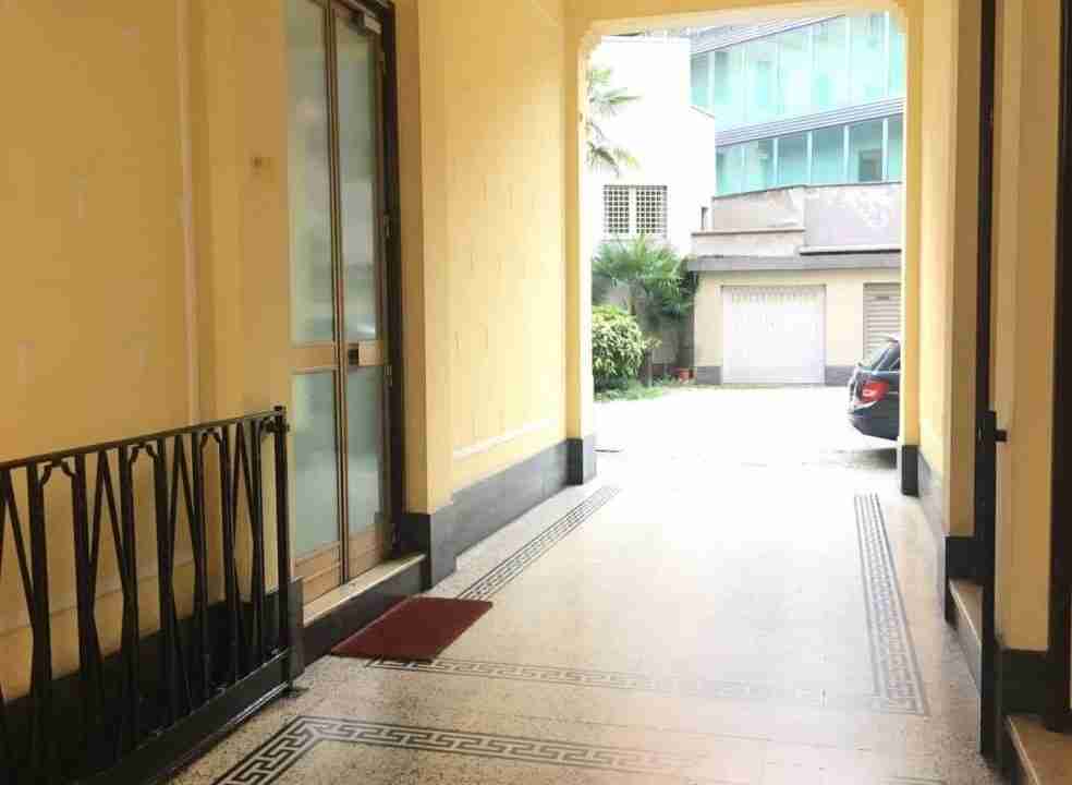 vendita-bilocale-via-noe-milano-esterni-ingresso-stabile