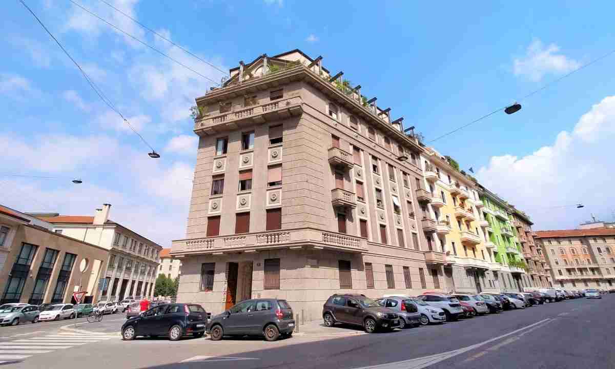 vendita-trilocale-ristrutturato-via-fucini-milano-esterni-stabile