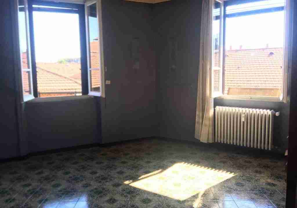 vendita-trilocale-via-vanvitelli-citta-studi-salone