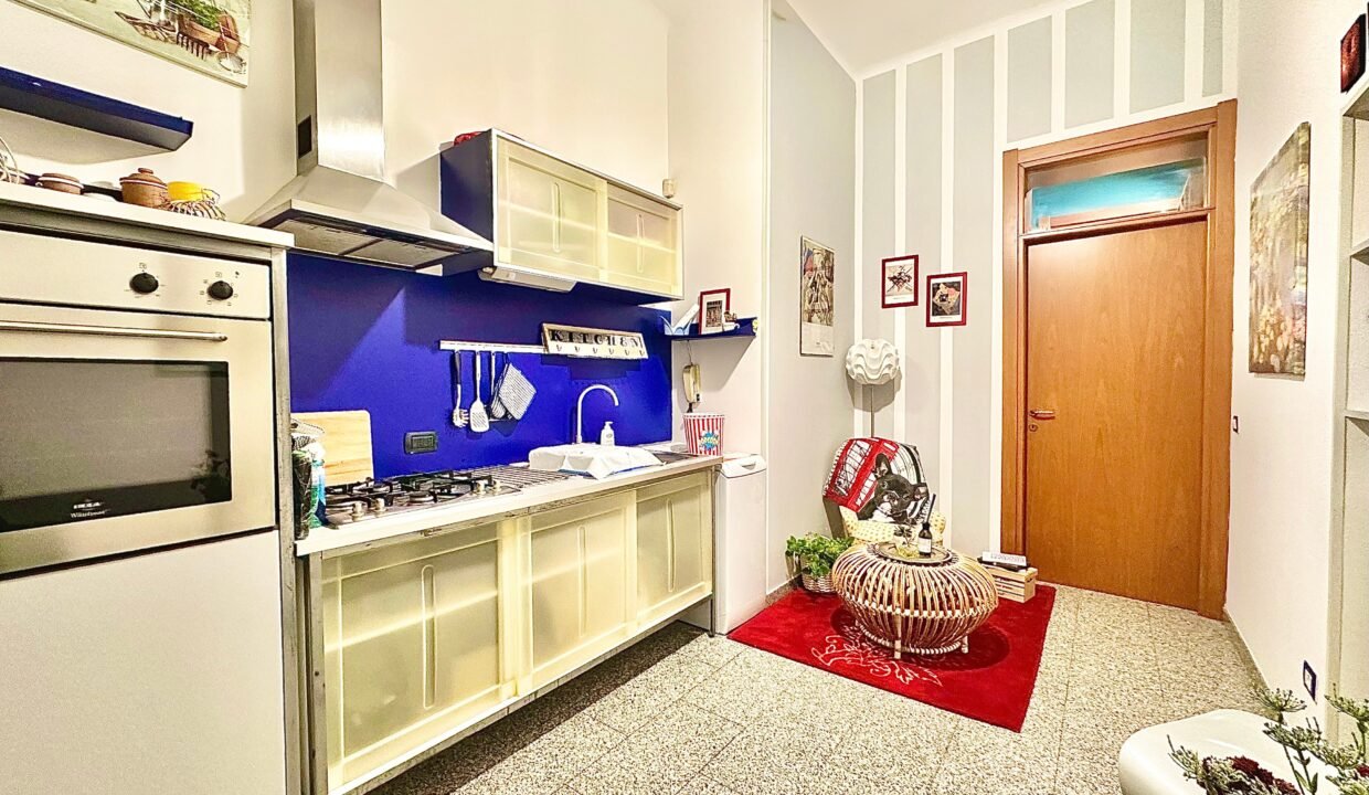 ccd98faa-2e23-43df-a662-eee875c79f5b