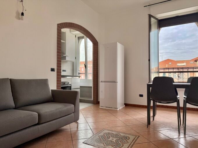 Via Cadibona 1, Milano