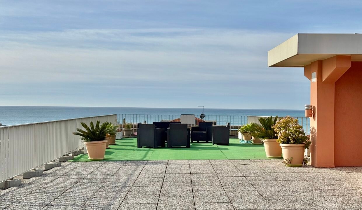 terrazzo condominiale (4)